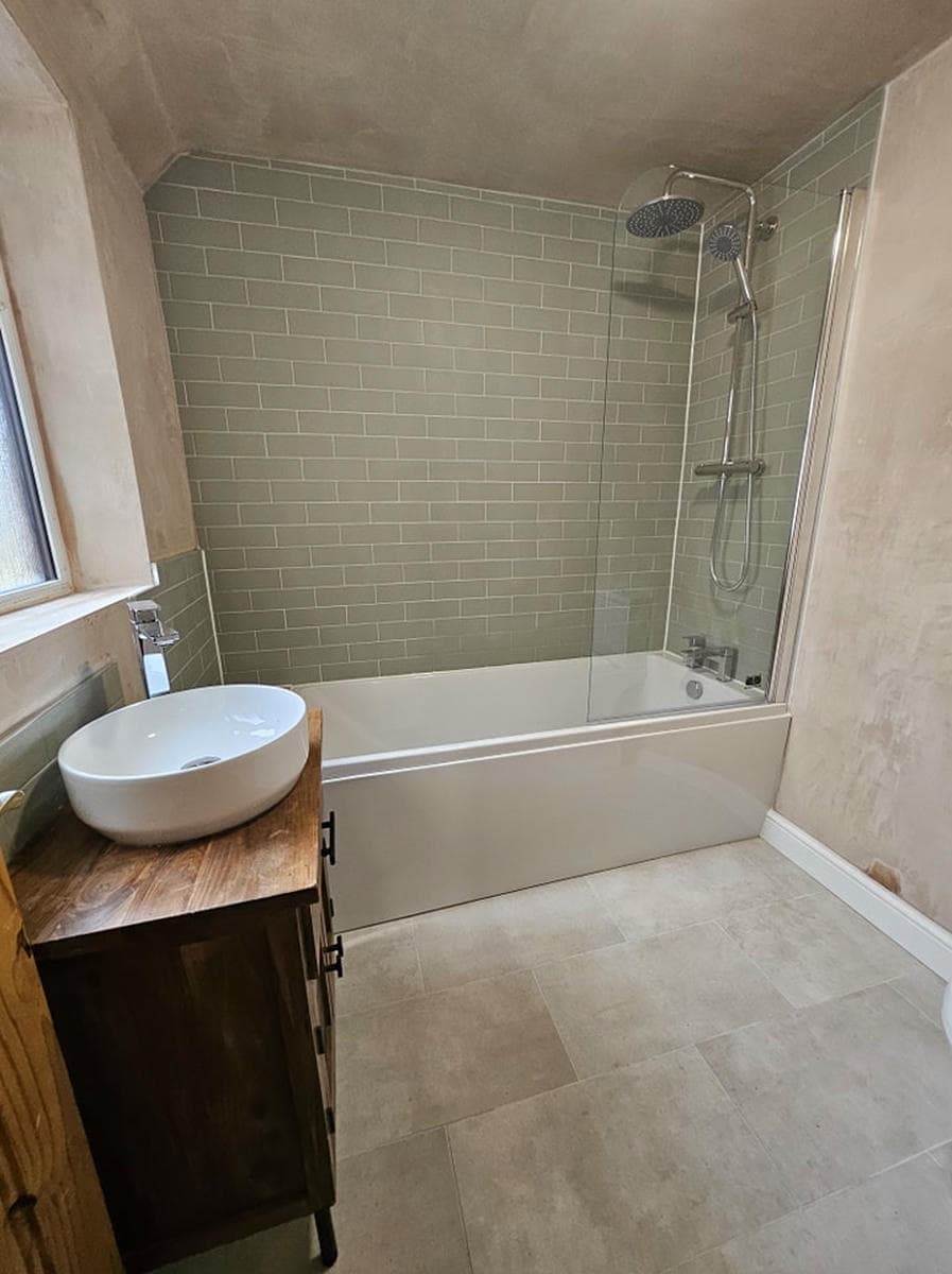 Duşakabin ve lavabo tadilatı
